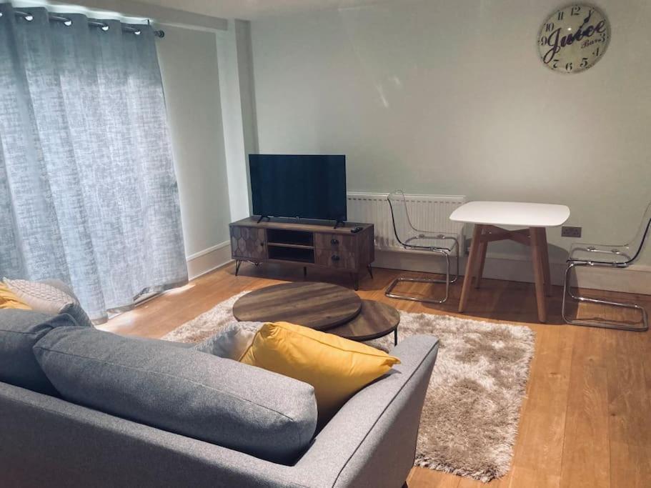 Ormeau Road Stylish Double Bedroom Luxury Apartment Belfast Dış mekan fotoğraf