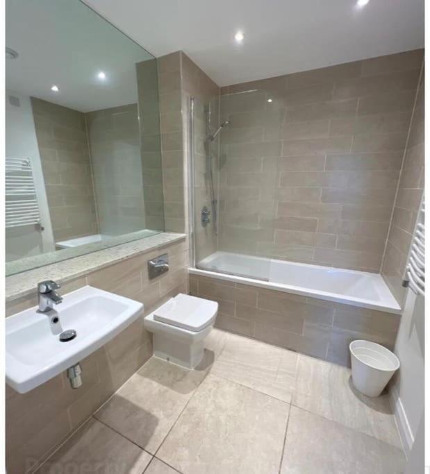 Ormeau Road Stylish Double Bedroom Luxury Apartment Belfast Dış mekan fotoğraf
