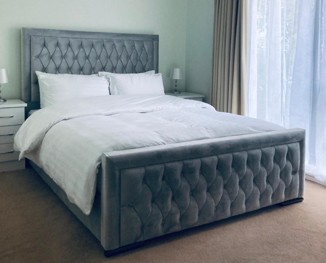 Ormeau Road Stylish Double Bedroom Luxury Apartment Belfast Dış mekan fotoğraf
